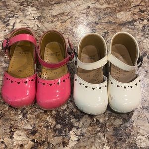 2 Pairs of toddler girls Dansko maryjane clogs!